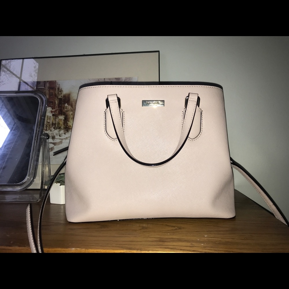 Kate Spade Purse - Picture 2 of 8